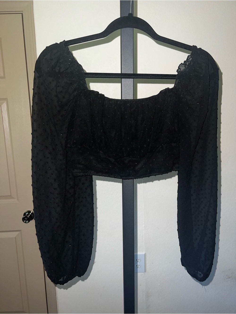 SHEIN Black Swiss Dot Puff Sleeve Crop Top